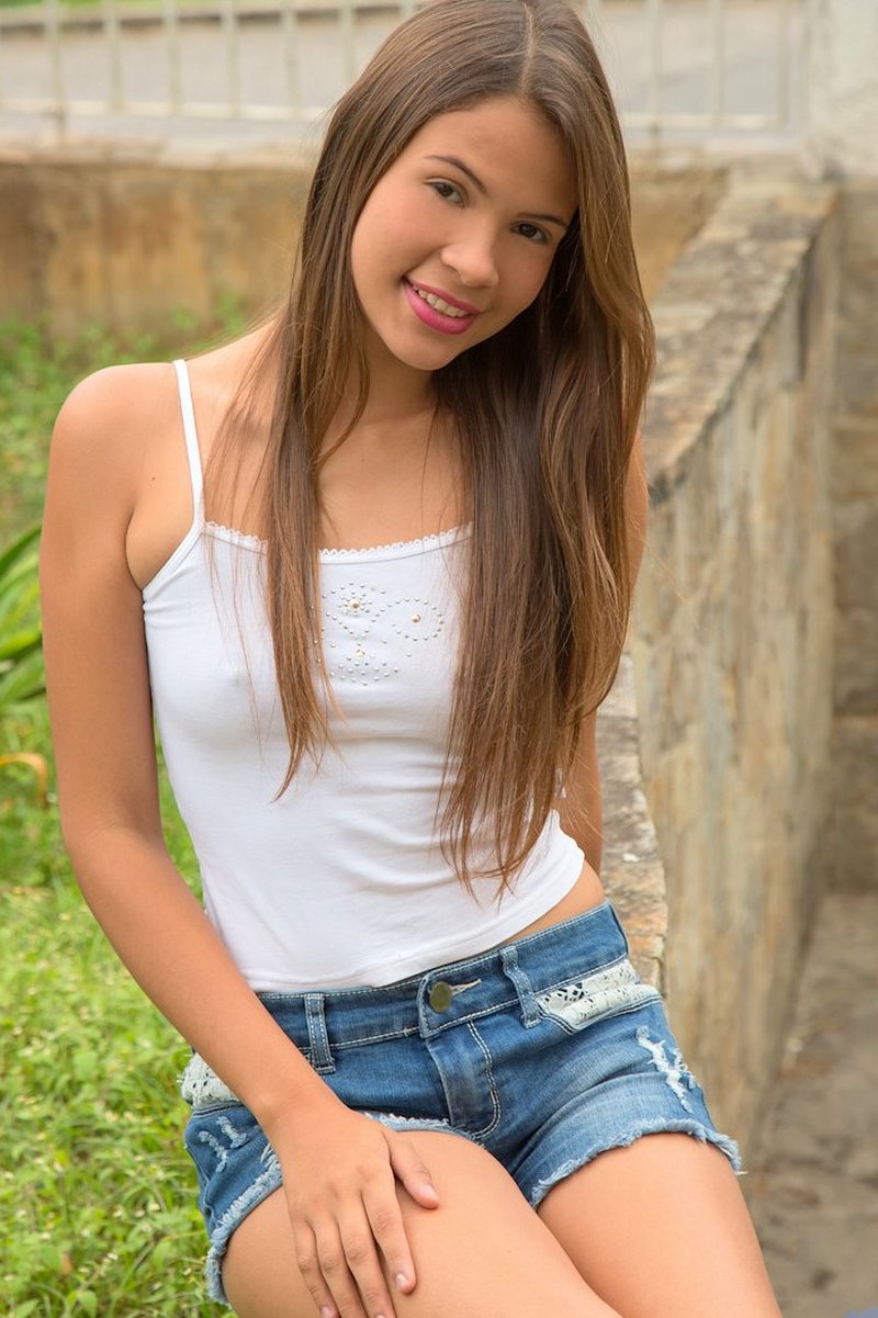 Евгения, 19 лет, 5 размер груди